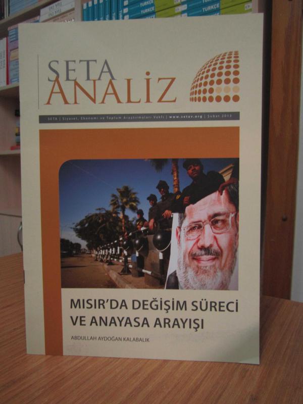 SETA ANALİZ - Mısır'da Değişim Süreci ve Anayasa Arayışı