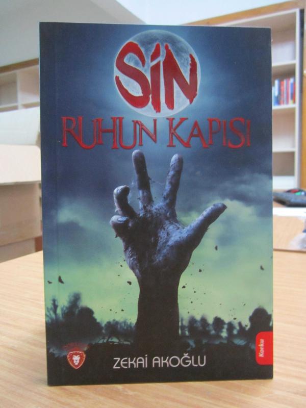 Sin Ruhun Kapısı - Zekai Akoğlu