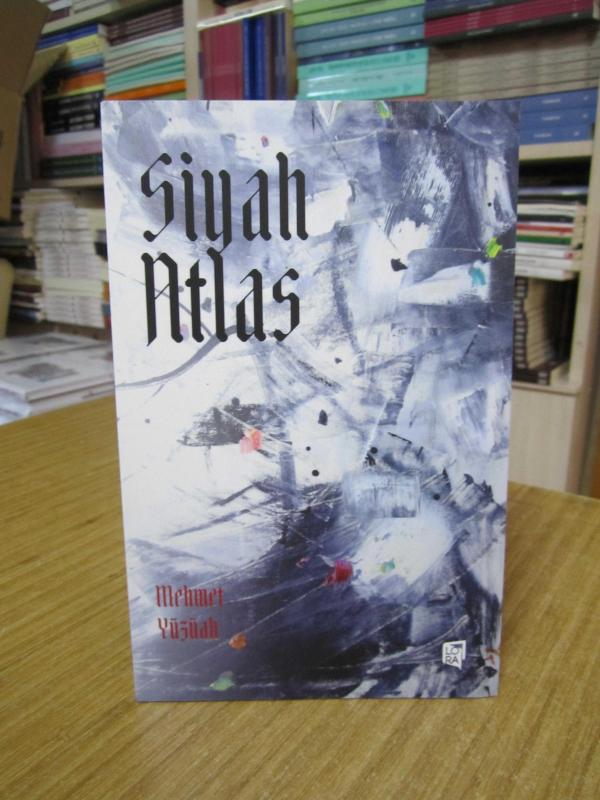 Siyah Atlas - Mehmet Yüzüak