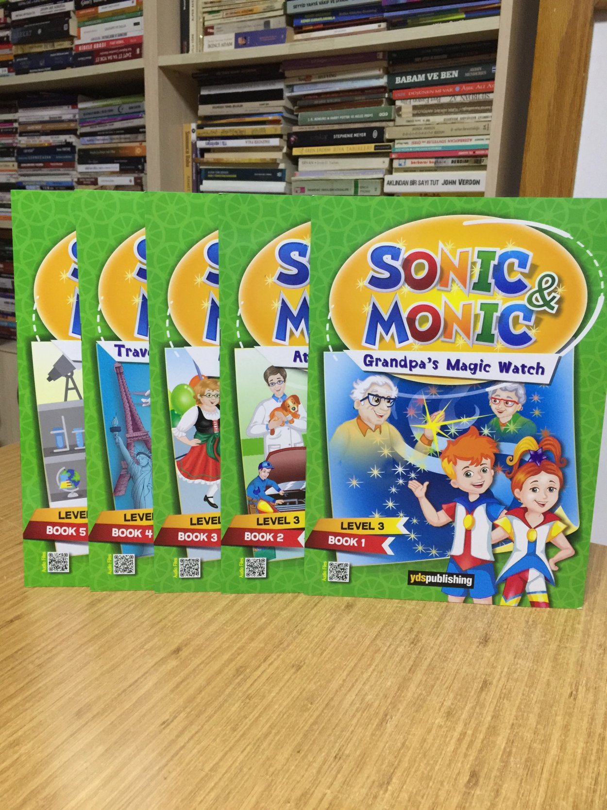 Sonic & Monic 3. Sınıf İngilizce Hikaye Seti Level 3 Book 1-2-3-4-5 YDS Publishing 
