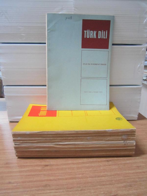 Türk Dili Dergisi - 1971 Yılı 11 Farklı Sayı TAKIM (Sayılar: 232-233-235-236-237-238-239-240-241-242-243)