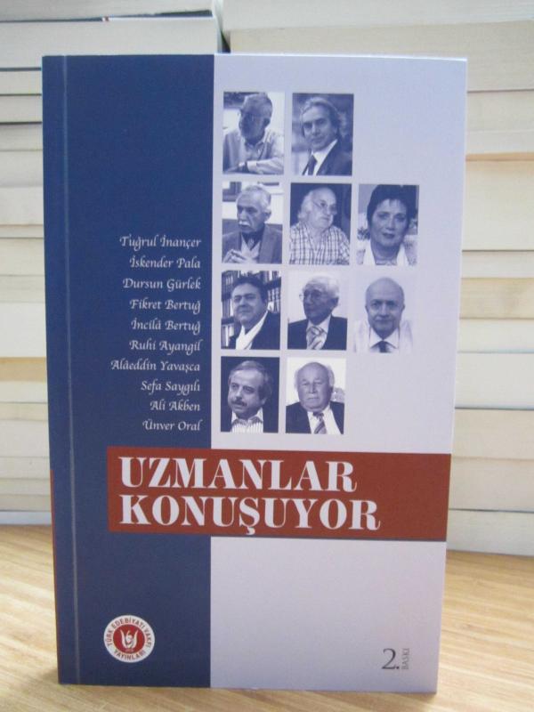 Türk Edebiyatı Vakfı Çarşamba Sohbetleri Dizisi: Uzmanlar Konuşuyor