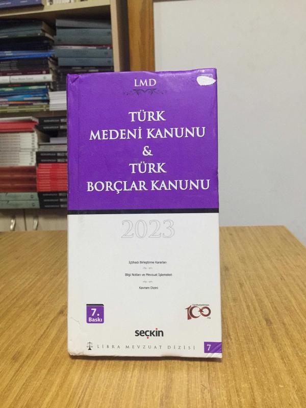 Türk Medeni Kanunu ve Türk Borçlar Kanunu / LMD 7 [7.Baskı - Ciltli]