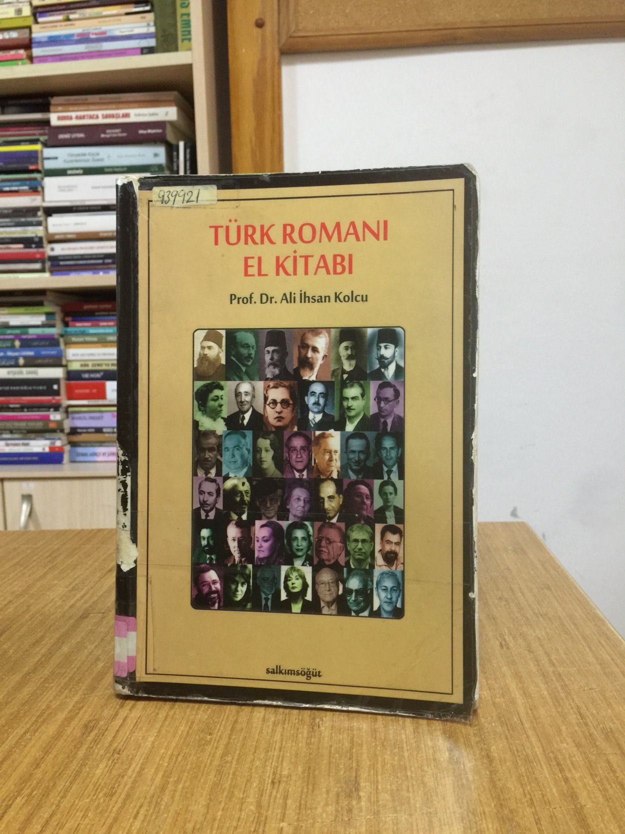 Türk Romanı El Kitabı - Prof. Dr. Ali İhsan Kolcu