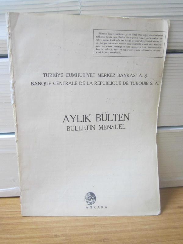 Türkiye Cumhuriyeti Merkez Bankası Aylık Bülten - Banque Centrale De La Republique De Turquie Bulletin Mensuel - Nisan 1957 (Kapağı Yok)