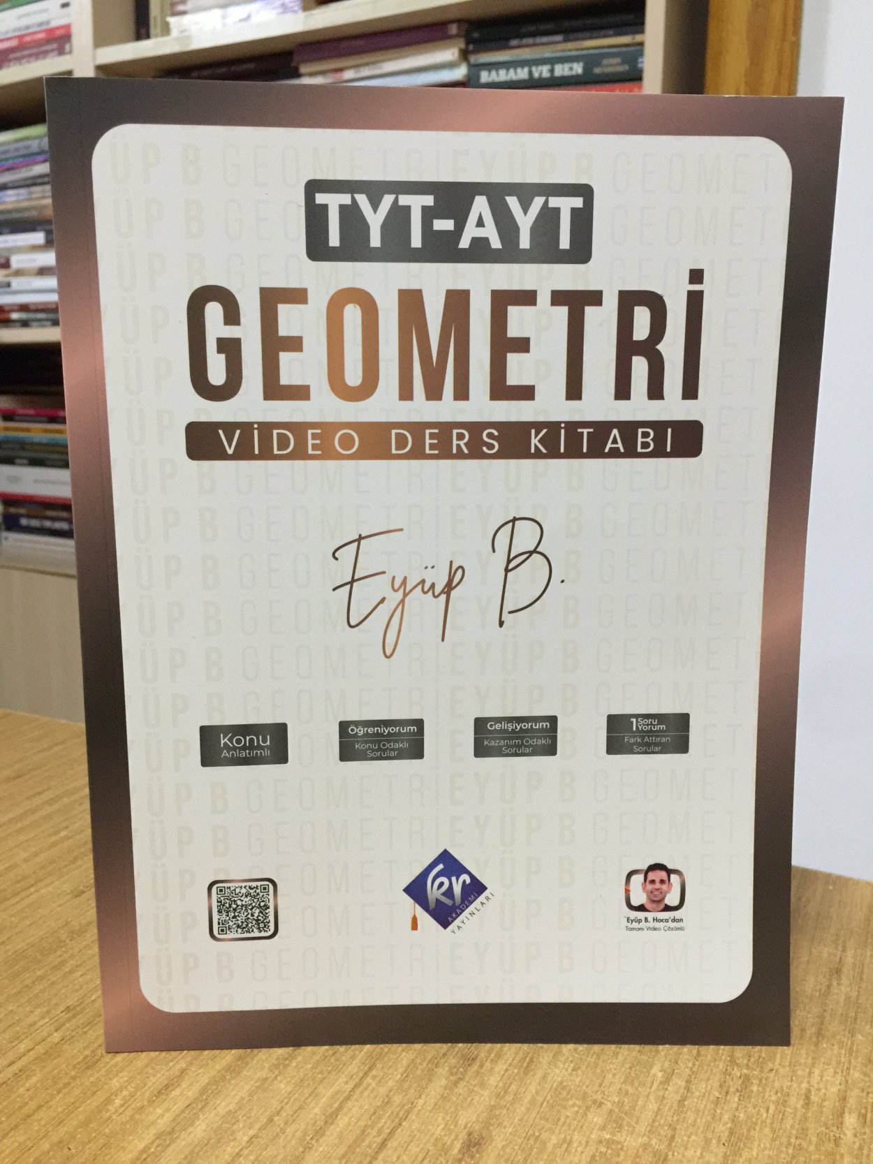 TYT AYT Geometri Eyüp Hoca Video Ders Kitabı KR Akademi