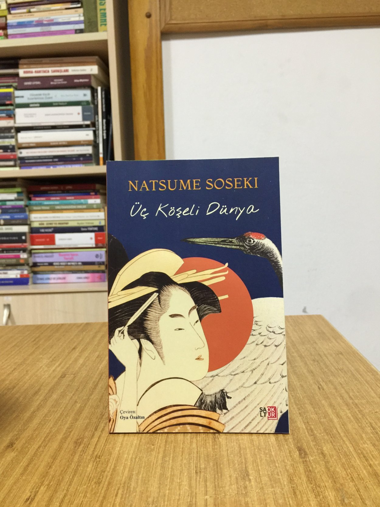 Üç Köşeli Dünya - Natsume Soseki