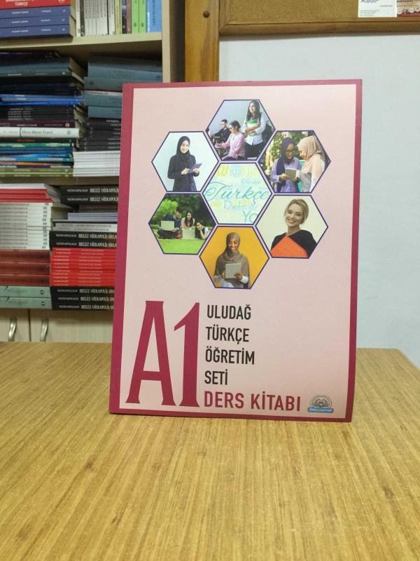 Uludağ Türkçe Öğretim Seti A1 Ders Kitabı
