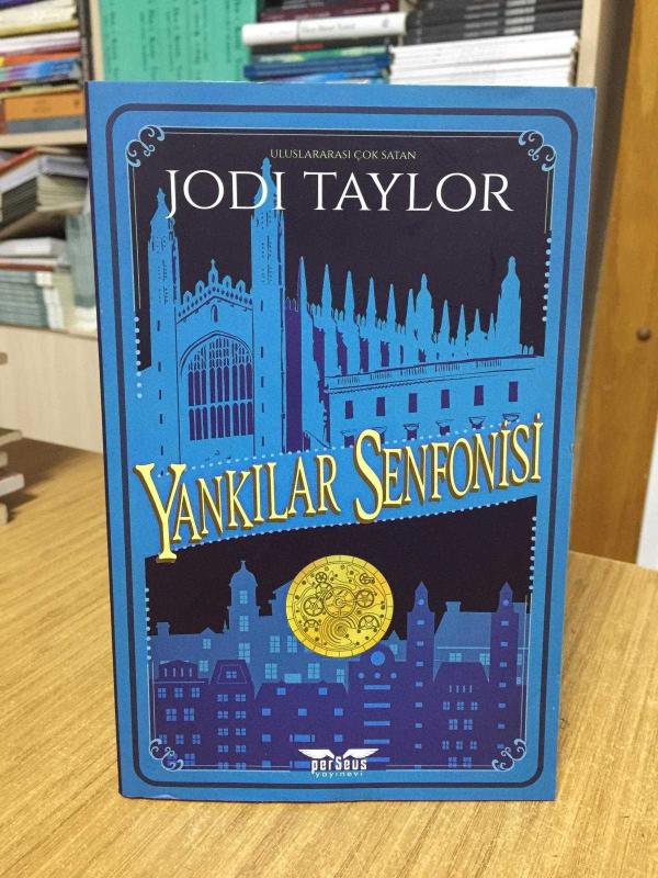 Yankılar Senfonisi 2. Kitap - Jodi Taylor