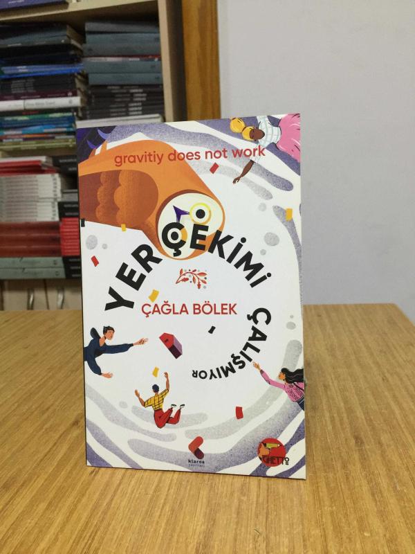 Yer Çekimi Çalışmıyor - Çağla Bölek (Türkçe-İngilizce)