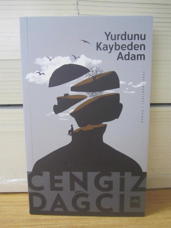 Yurdunu Kaybeden Adam - Cengiz Dağcı (2021)