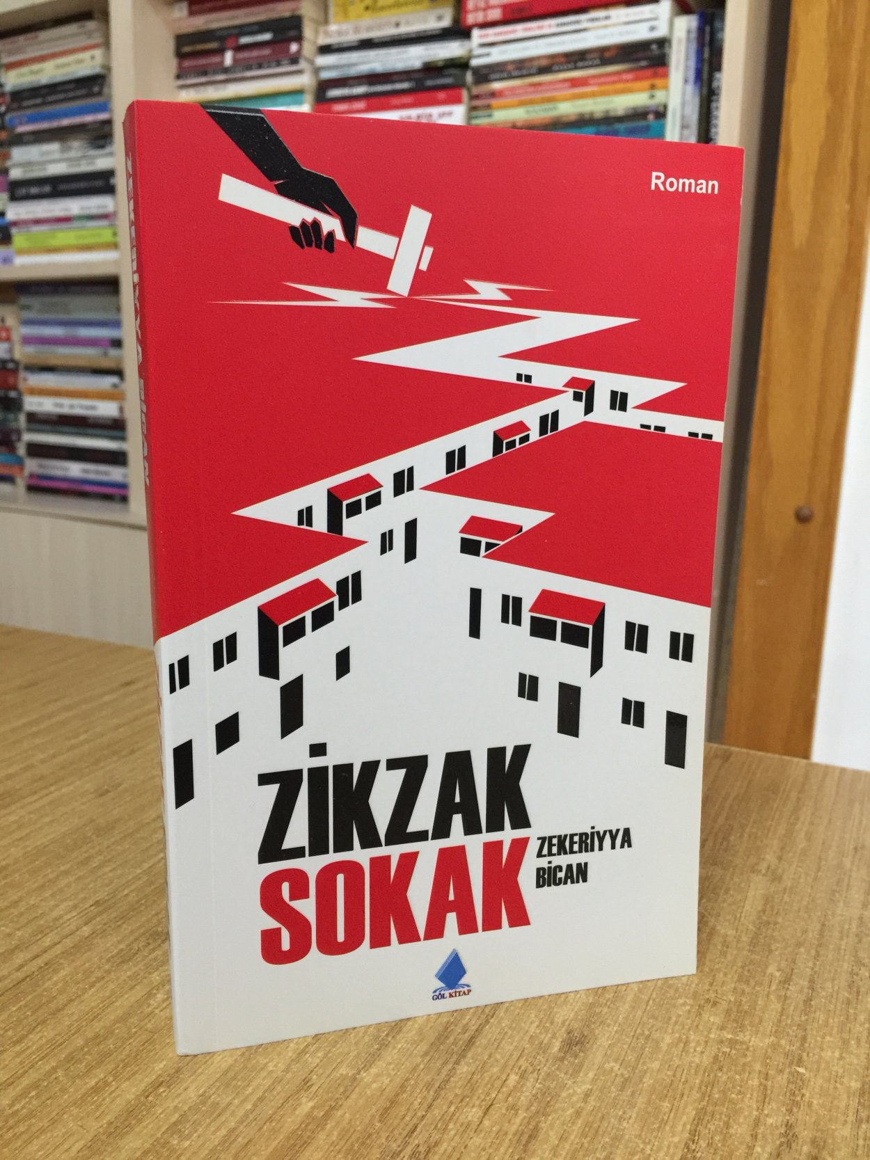 Zikzak Sokak - Zekeriyya Bican
